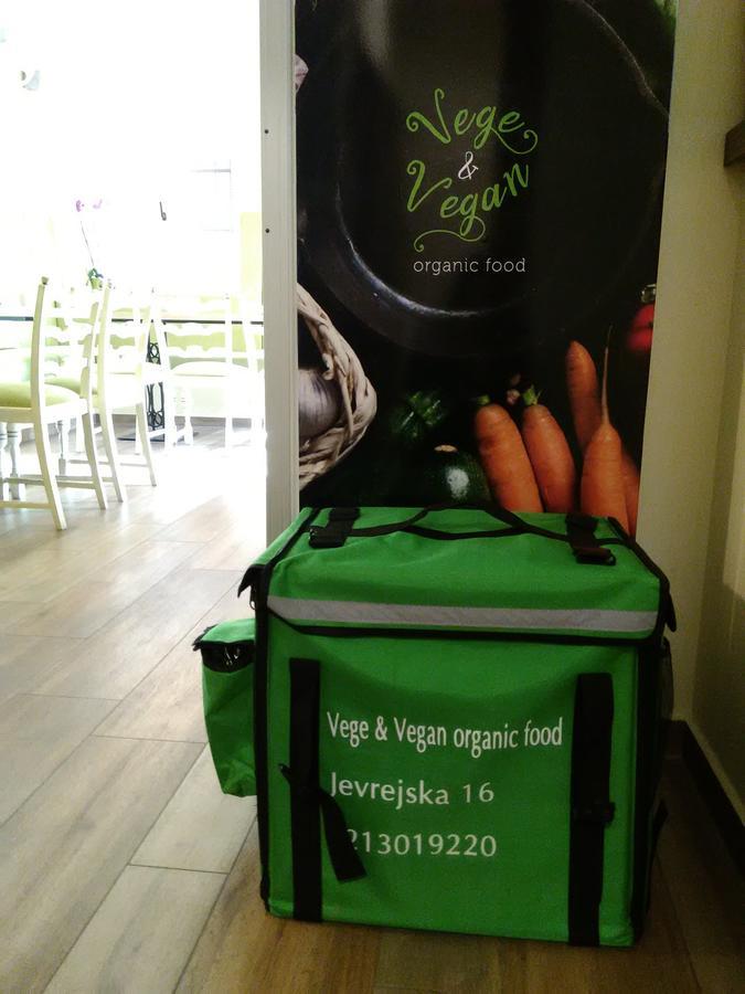 Vege & Vegan Restaurant And Accommodation Nowy Sad Zewnętrze zdjęcie